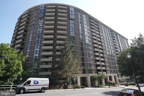 apt-202e-4620 N Park Ave, CHEVY CHASE, MD, 20815-4558 | Card Image