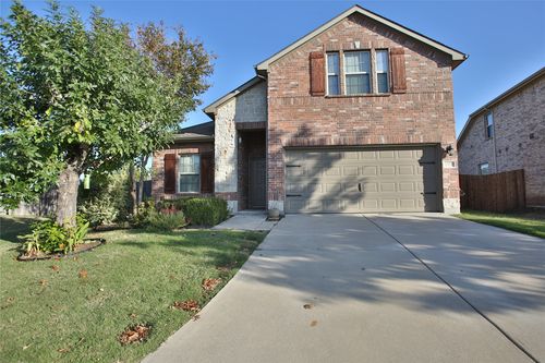 1305 Catbird Dr, Little Elm, TX, 75068-8519 | Card Image