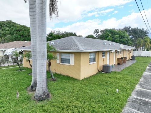 a-96 Se 3rd Ave, Deerfield Beach, FL, 33441-3928 | Card Image