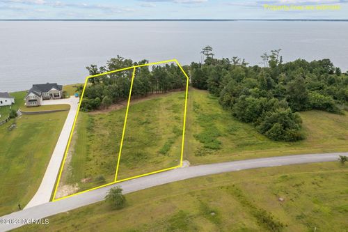 243 Wind Lake Rd S, Oriental, NC, 28571 | Card Image
