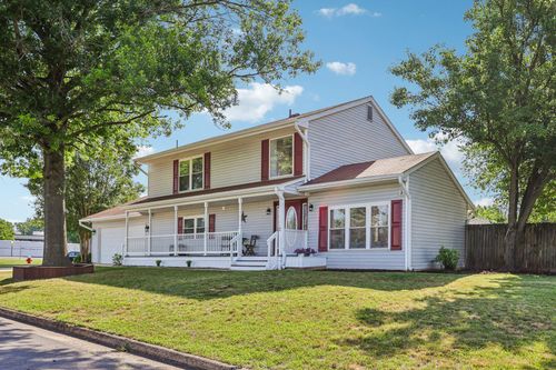 2 Beecher Pl, STERLING, VA, 20164-1101 | Card Image