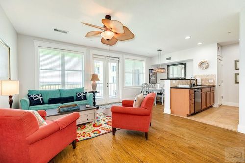 102-26441 Cat Tail Dr, Galveston, TX, 77554-5169 | Card Image