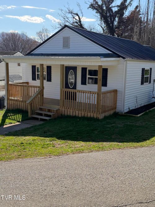 1000 Grindstaff Ave, Elizabethton, TN, 37643-4611 | Card Image