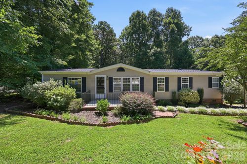 299 Sailwinds Rd, Mooresville, NC, 28115-7161 | Card Image