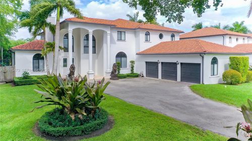 6950 Sw 97th Ave, Miami, FL, 33173-1403 | Card Image