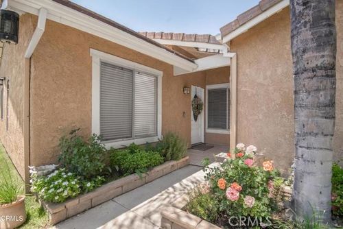 25657 Almendra Dr, Valencia, CA, 91355-2227 | Card Image