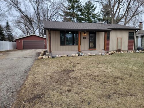 2277 Pioneer Drive, Beloit, WI, 53511 | Card Image