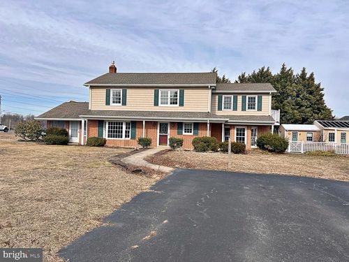 1427 New Burton Rd, DOVER, DE, 19904-5462 | Card Image