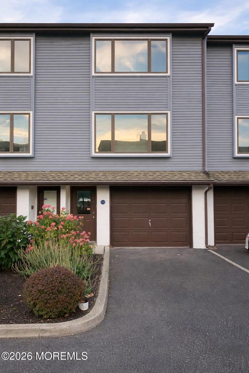 7-213 Marina Dr, Highlands, NJ, 07732-1563 | Card Image