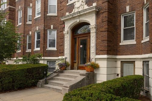 apt-6-1633 Commonwealth Ave, Boston, MA, 02135-4927 | Card Image