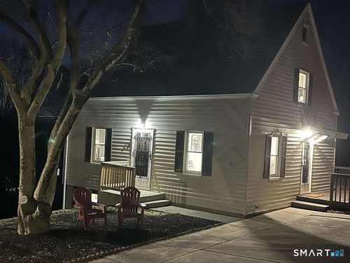 34 Buckingham Ave, Norwich, CT, 06360-4423 | Card Image