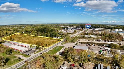 28176 Ecorse Rd, Romulus, MI, 48174-2431 | Card Image