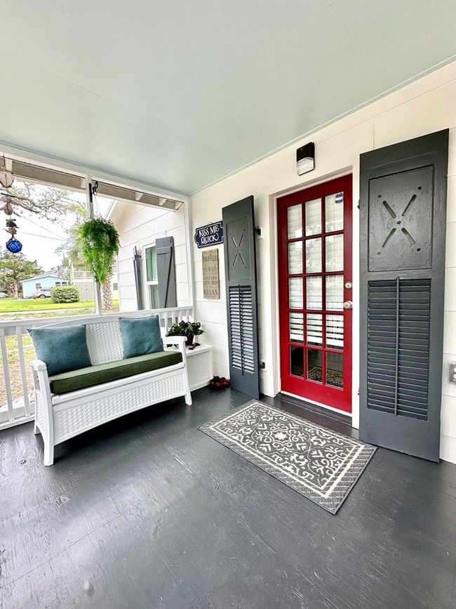 12409 Live Oak St, House other with 2 bedrooms, 1 bathrooms and 1 parking in CEDAR KEY FL | Image 6