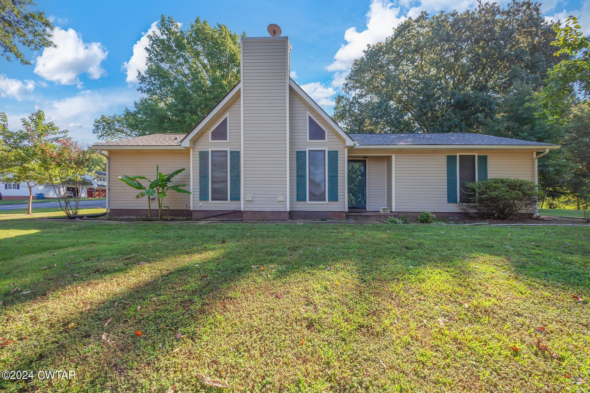 Parkview Dr, Dyer, TN 38330