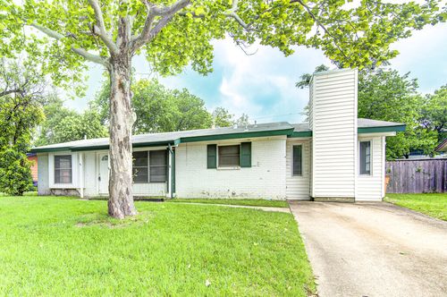 1523 Weyford Dr, Austin, TX, 78757-7839 | Card Image