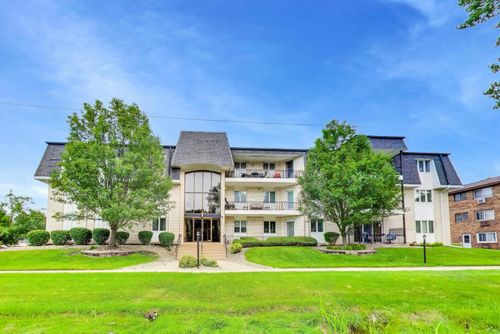 101-18559 Escanaba Avenue, Lansing, IL, 60438 | Card Image