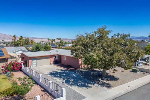 4012 Sorrento Way, Las Vegas, NV, 89121-6117 | Card Image