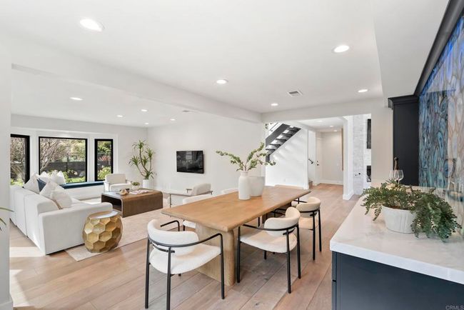 314 S Nardo Ave, House other with 5 bedrooms, 5 bathrooms and 5 parking in Solana Beach CA | Image 8