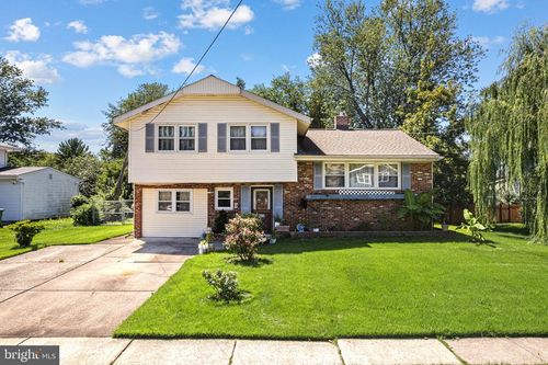 413 Howard Rd, Cherry Hill, NJ, 08034-1825 | Card Image