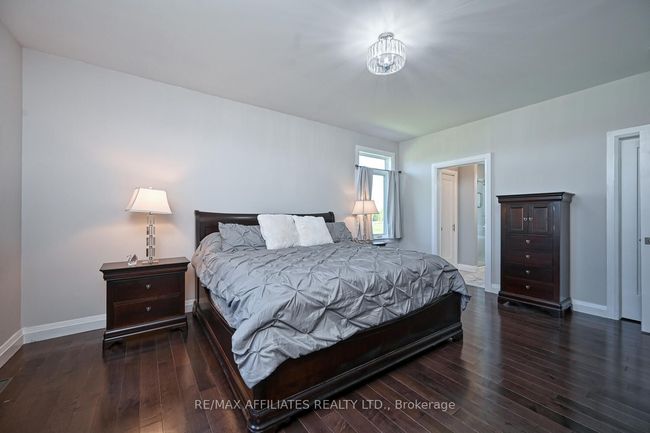 2064 Rosedale Road N, House other with 3 bedrooms, 3 bathrooms and 6 parking in Montague ON | Image 34