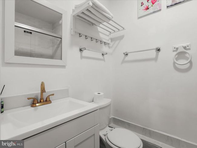 2304 Poplar Rd, House other with 4 bedrooms, 4 bathrooms and null parking in Baltimore MD | Image 42