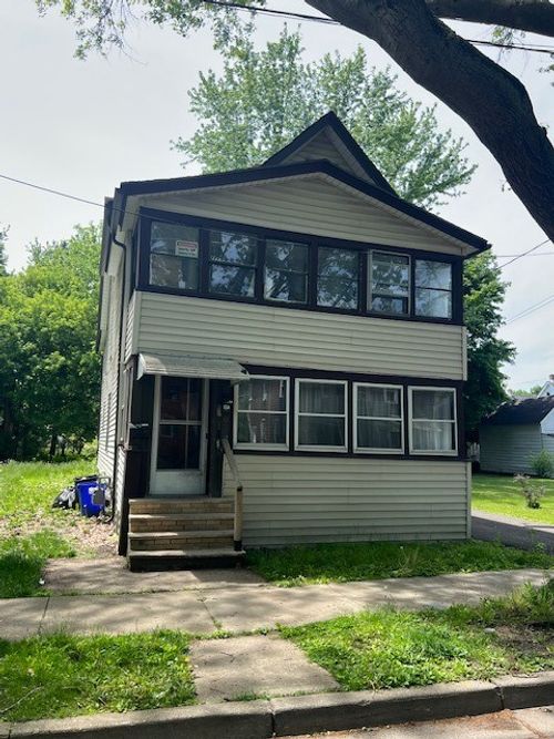 47 Lydia St, Binghamton, NY, 13905-2337 | Card Image
