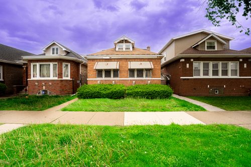 8014 S Perry Avenue, Chicago, IL, 60620 | Card Image