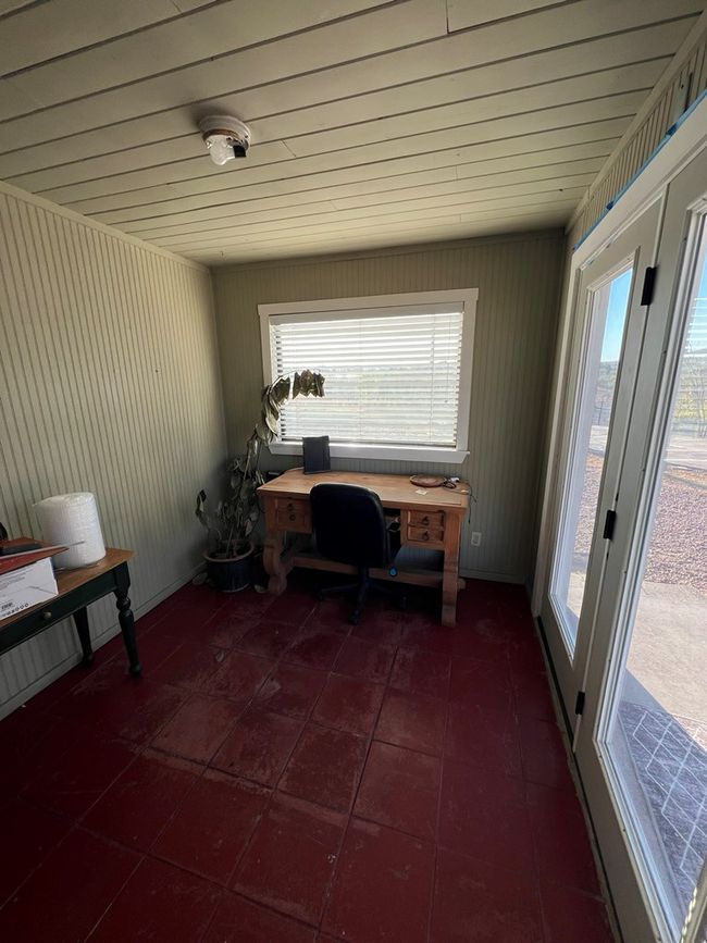 300 N State St, House other with 3 bedrooms, 2 bathrooms and 2 parking in Fort Davis TX | Image 27