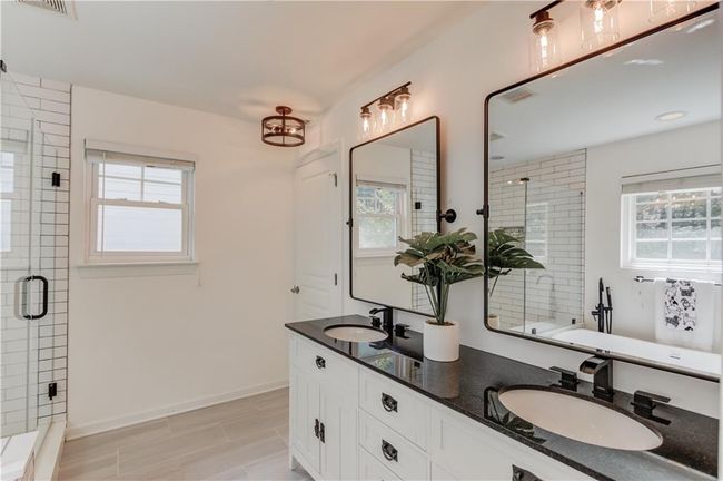 7653 Legacy Rd, House other with 4 bedrooms, 3 bathrooms and null parking in Flowery Branch GA | Image 21