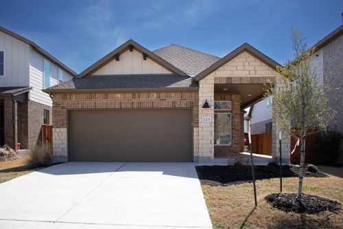 123 Table Top Bnd, Liberty Hill, TX, 78642-2769 | Card Image