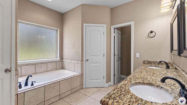 5005 Hidden Acres, House other with 3 bedrooms, 2 bathrooms and null parking in Texarkana TX | Image 16