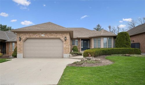 140 Golf Links Dr, Baden, ON, N3A3P1 | Card Image