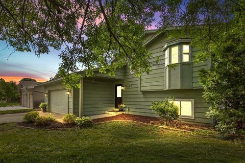 7357 116th Pl N, Champlin, MN, 55316-2883 | Card Image