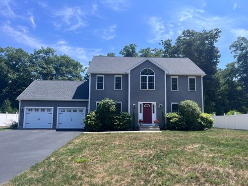 31 Brookside Dr, Douglas, MA, 01516-2370 | Card Image