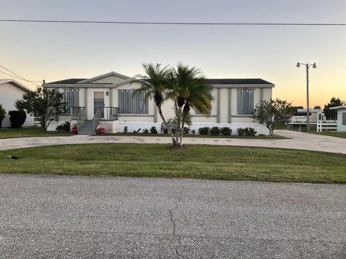 2508 Se 32nd St, OKEECHOBEE, FL, 34974-6739 | Card Image