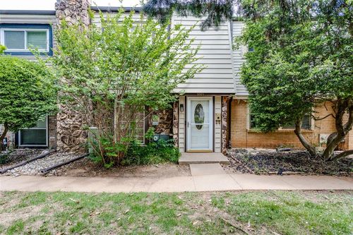 3321 Rock Creek Way, Oklahoma City, OK, 73120-5016 | Card Image