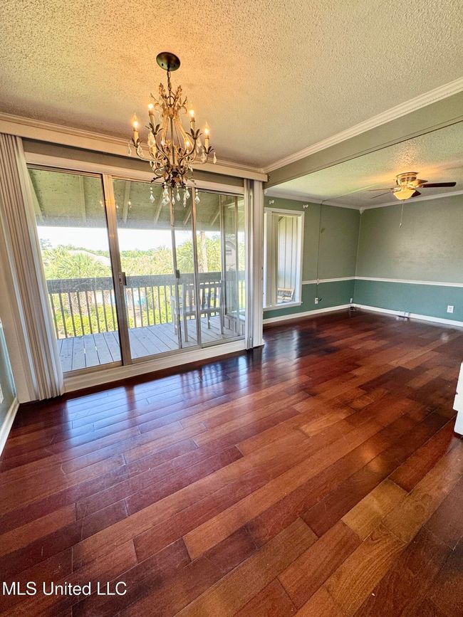 Dining room | Image 17