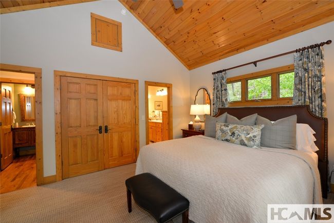 Master on Main in Large House | Image 9