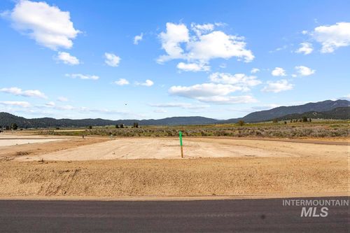 2 Lazy H, Cascade, ID, 83611 | Card Image