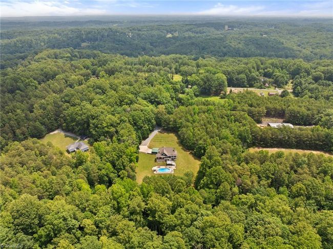 5752 Davis Rd, House other with 3 bedrooms, 4 bathrooms and null parking in Walkertown NC | Image 49