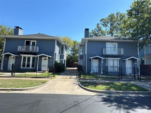 4512 Sycamore St, Dallas, TX, 75204-7026 | Card Image