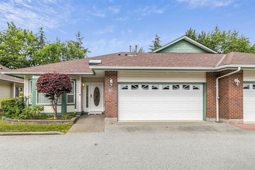12-18939 65 Ave, Surrey, BC, V3S8Y2 | Card Image
