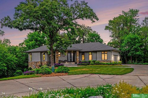 10238 N 29th Ct, Omaha, NE, 68112-1451 | Card Image