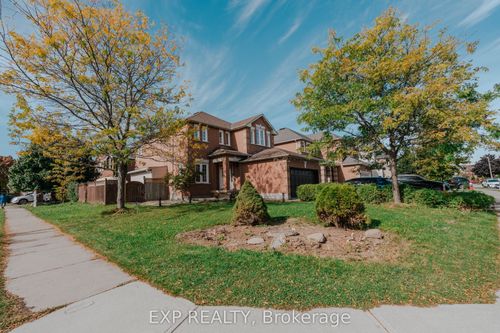 upper-206 Drinkwater Rd, Brampton, ON, L6Y4Z3 | Card Image