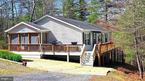 207 Sandpiper Dr, BASYE, VA, 22810-2046 | Card Image