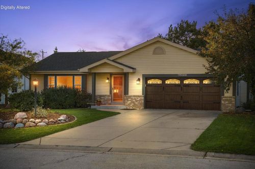 W249N5821 Swan Court, Sussex, WI, 53089 | Card Image