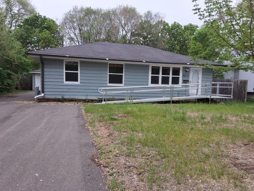 5637 Emerson Avenue N, Brooklyn Center, MN, 55419 | Card Image