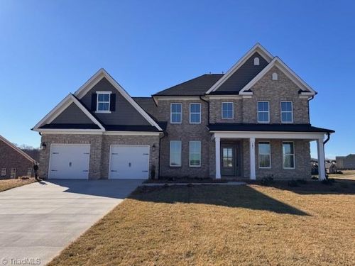 101 Jasper Ct, King, NC, 27021-9350 | Card Image