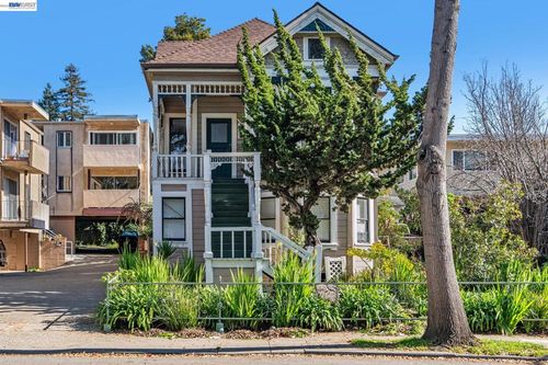 1425 Martin Luther King Jr Way, Berkeley, CA, 94709-1914 | Card Image
