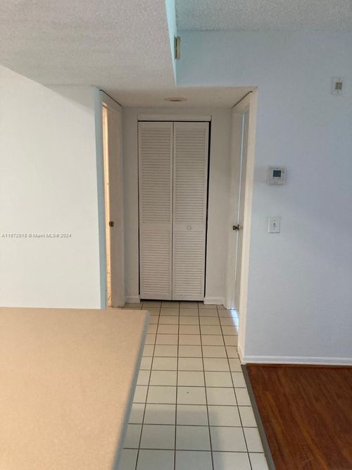 apt-a111-3985 Mcnab Rd, Pompano Beach, FL, 33069-6506 | Card Image